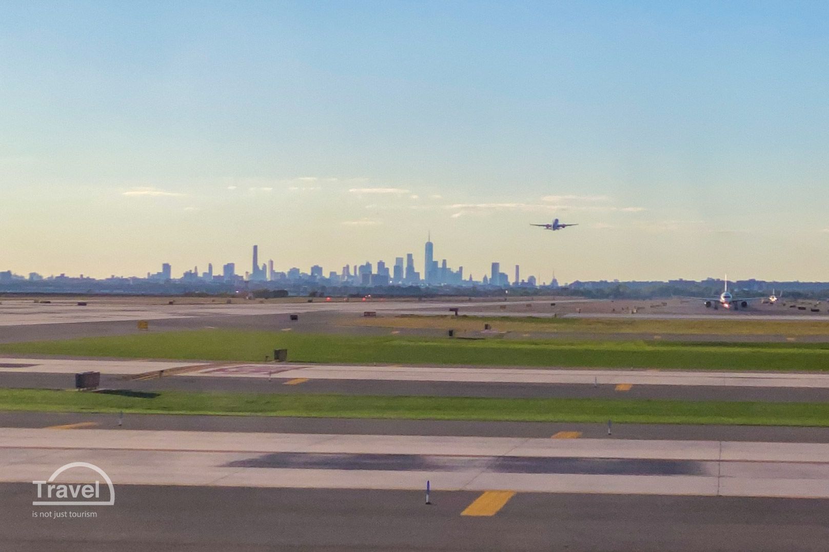 Skyline Manhattan aeropuerto JFK