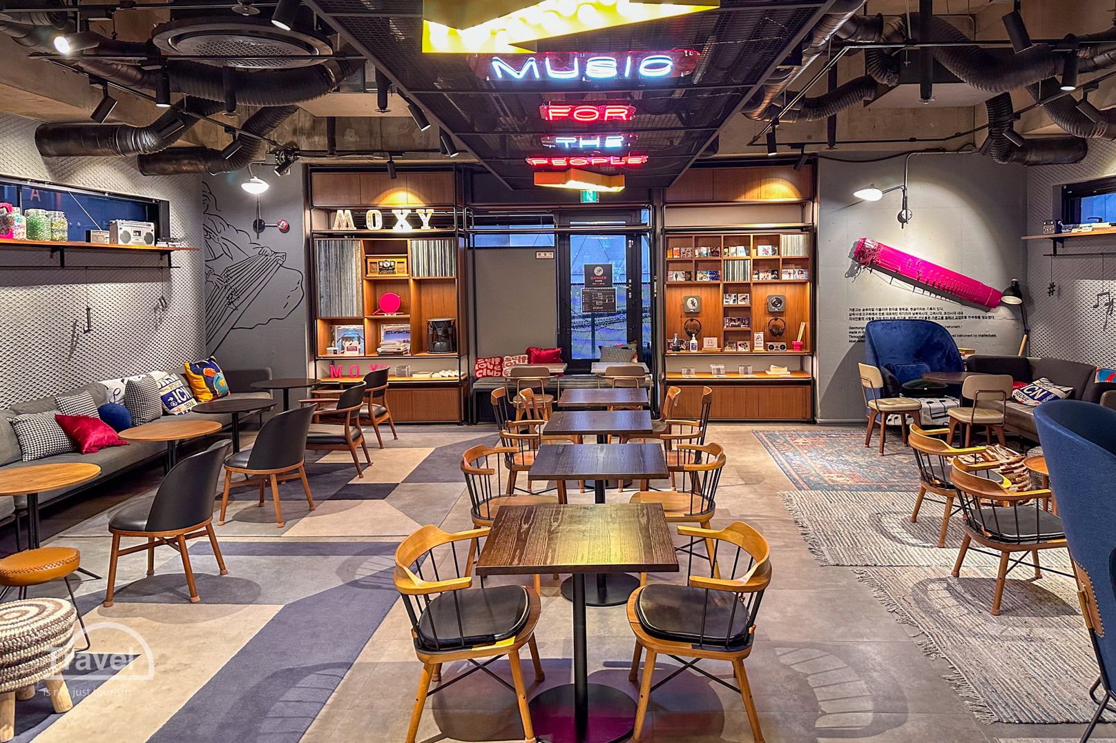 Zona de desayunos del Hotel Moxy Insadong