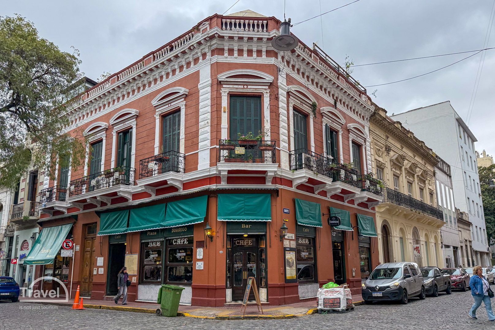 Bar Plaza Dorrego