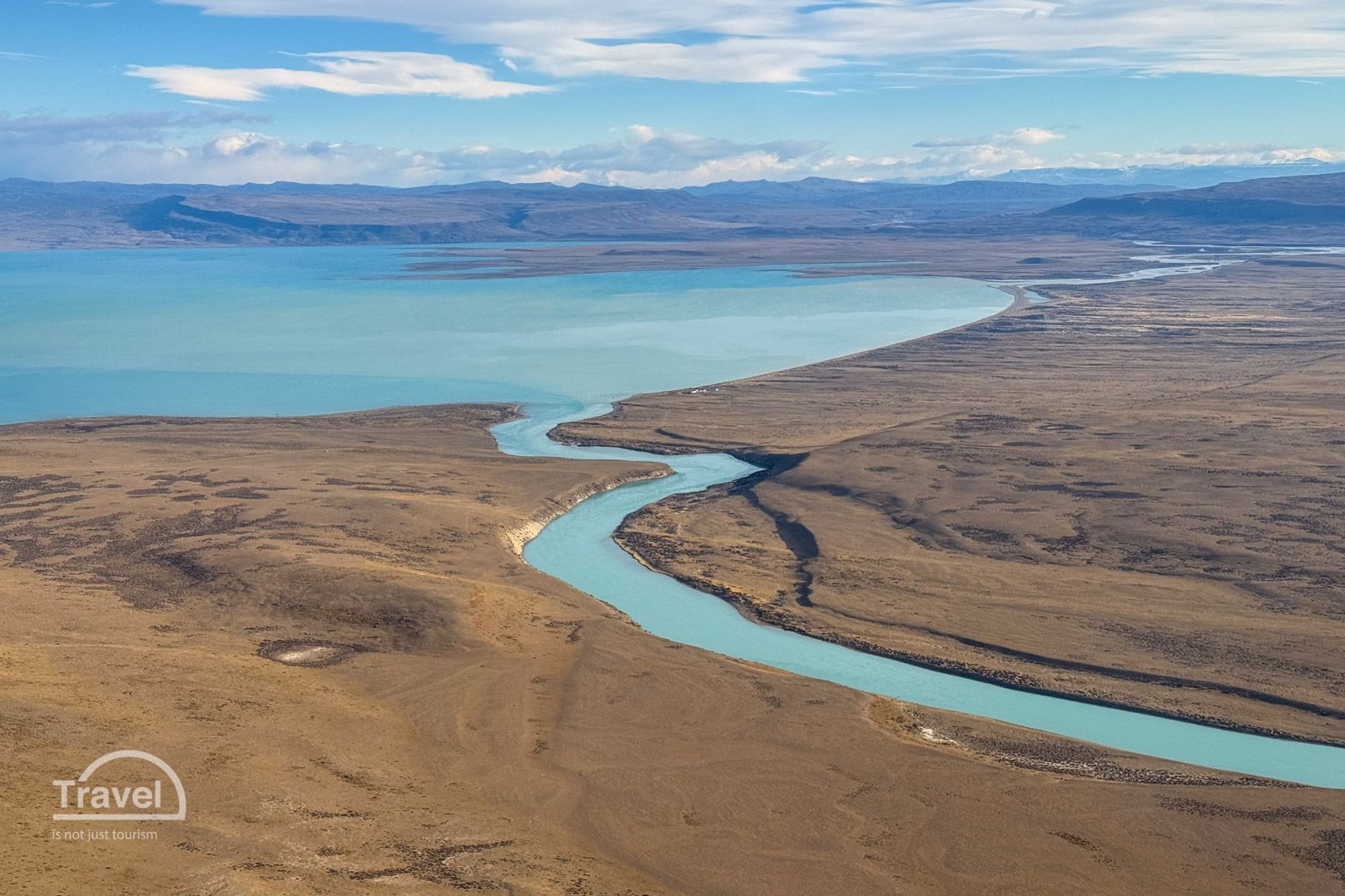 Lagos de Patagonia desde el aire