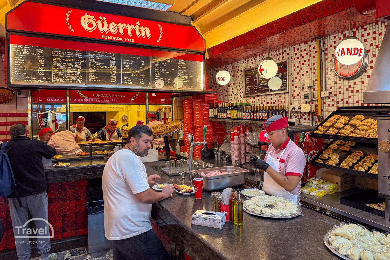 Pizzería Güerrin interior