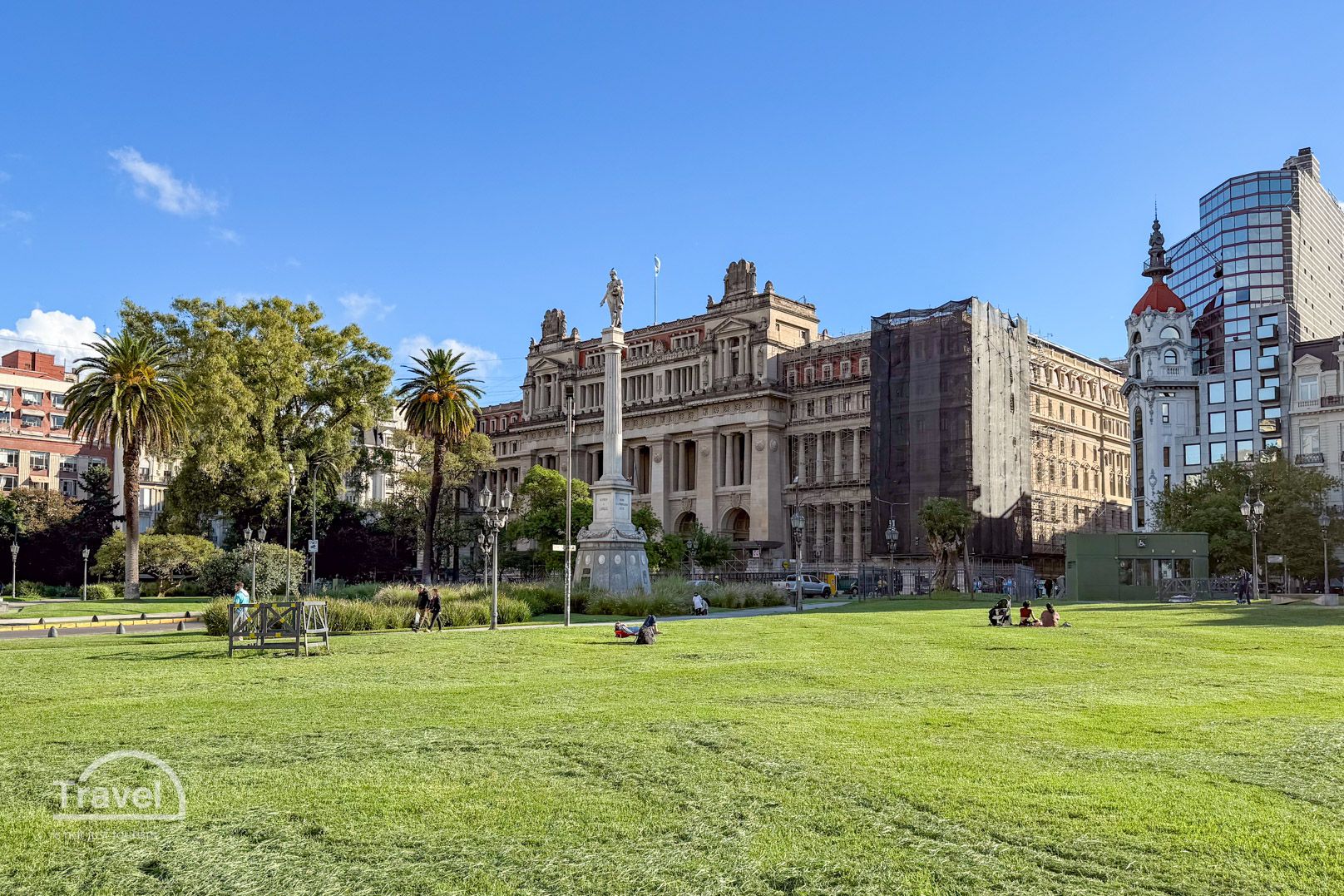 Plaza Lavalle