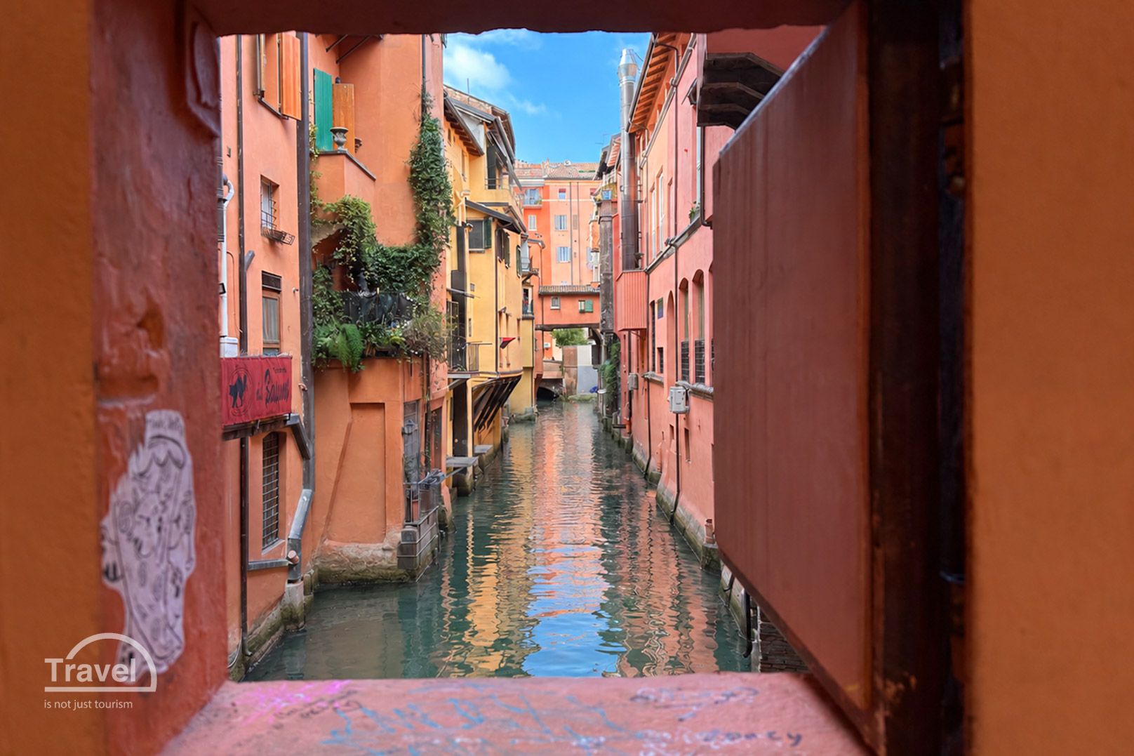 Finestrella di Via Piella