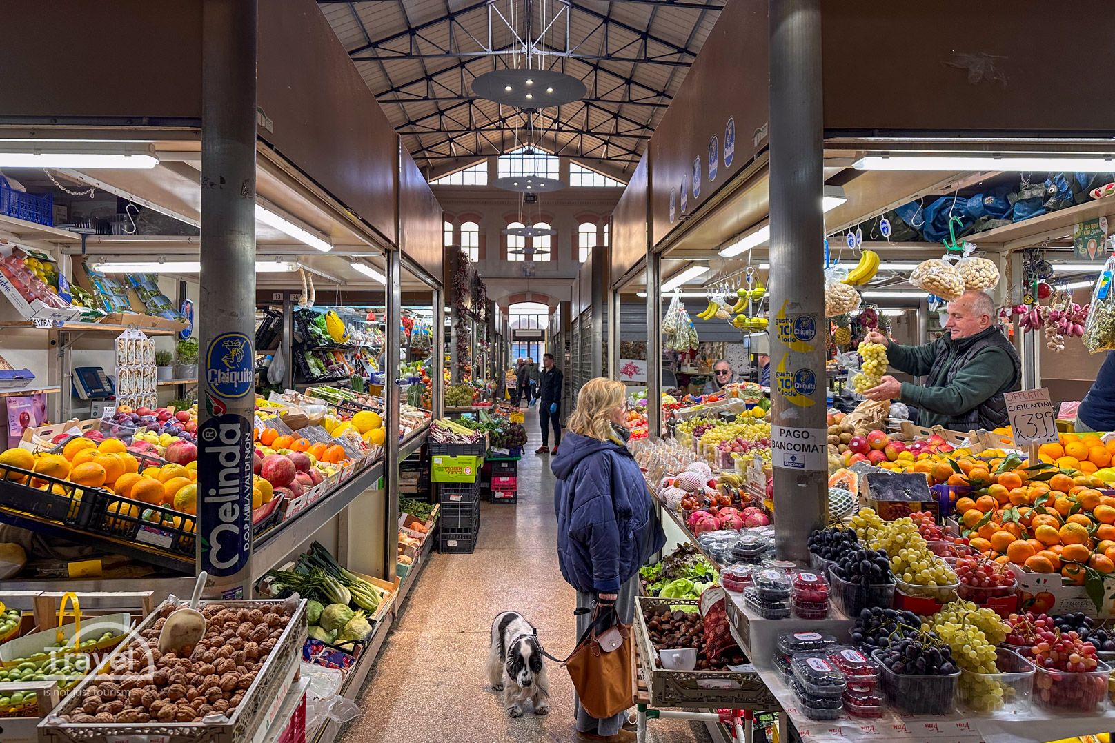 Mercato delle Erbe interior